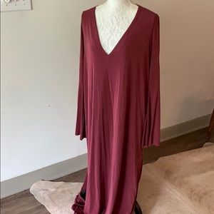 Beautiful flowy free people dress!